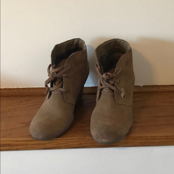 Lace up wedge booties - Picture 2 of 5